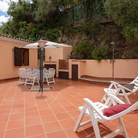 Ginepro Ichnos House *